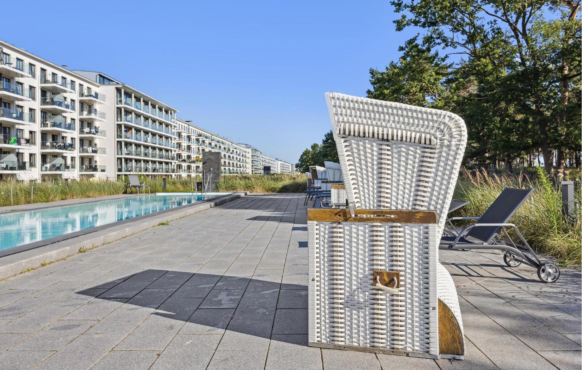 Sunny Apartment *